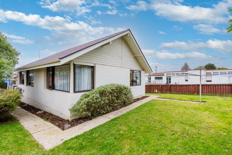 3 Caldwell Street, Brockville, Dunedin - Carousel 25