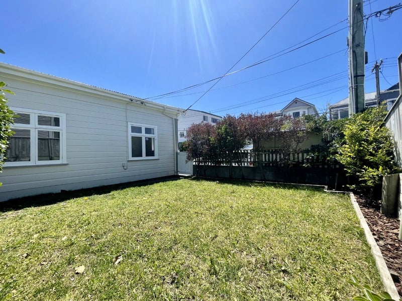 186 Rintoul Street, Berhampore, Wellington - Carousel 13
