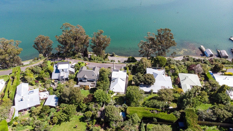 34 Marine Parade, Macandrew Bay, Dunedin - Carousel 49