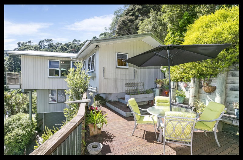 73 Walter Road, Lowry Bay, Lower Hutt - Carousel 1