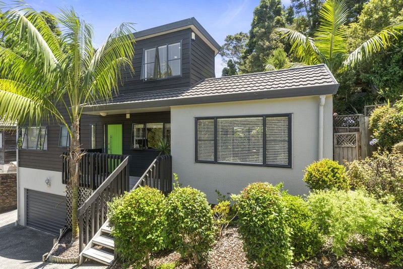 1/27 Holdaway Avenue, Northcote, Auckland - Carousel 1
