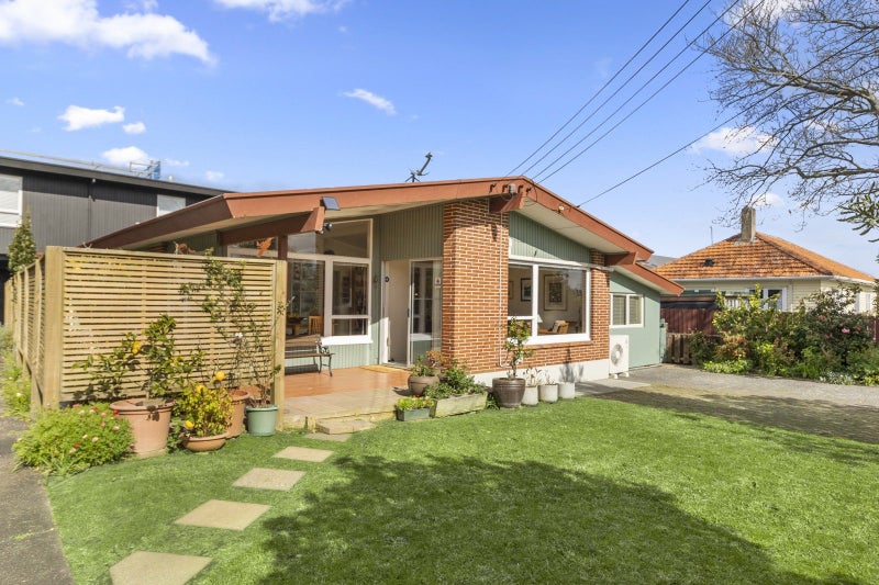 1/24 Byron Avenue, Takapuna, Auckland - Carousel 1