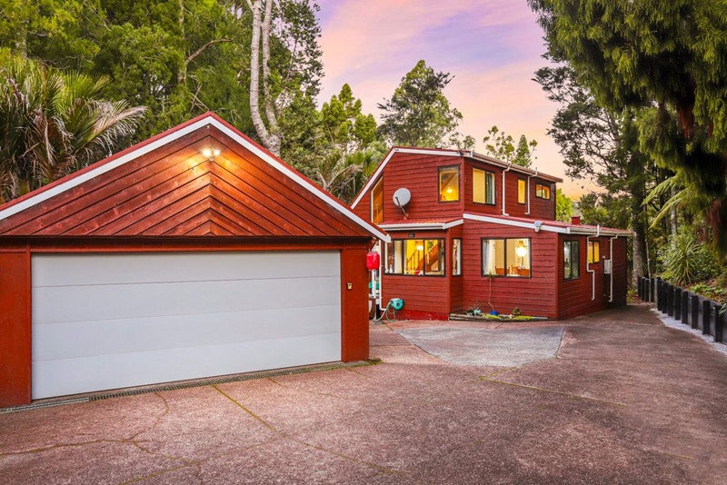 84A Woodlands Park Road, Titirangi, Auckland - Carousel 1