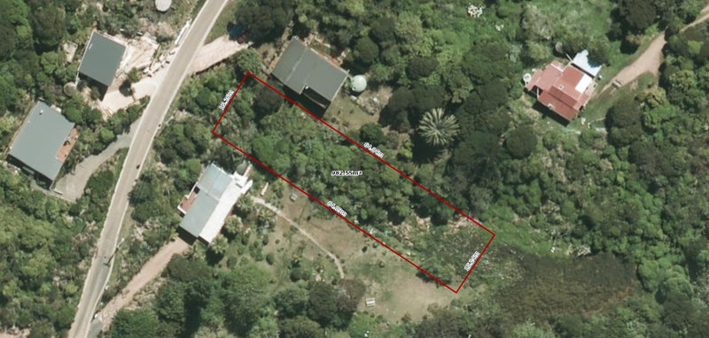 13 Lannan Road, Surfdale, Waiheke Island - Carousel 2