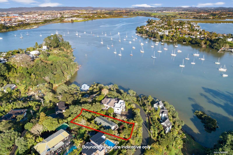 12 Rahui Road, Greenhithe, Auckland - Carousel 2