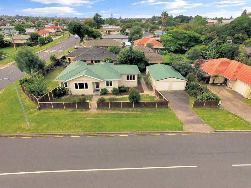 21 Kent Street, Gate Pa, Tauranga - Carousel 1