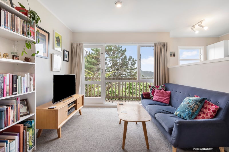 47A Huntingdon Street, Northland, Wellington - Carousel 2