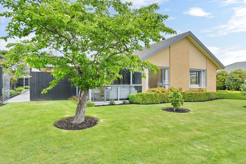 4 Riegler Place, Belfast, Christchurch - Carousel 34