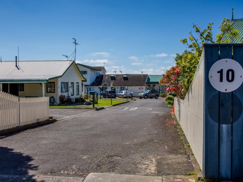 10/70 Whiteley Street, Moturoa, New Plymouth - Carousel 20