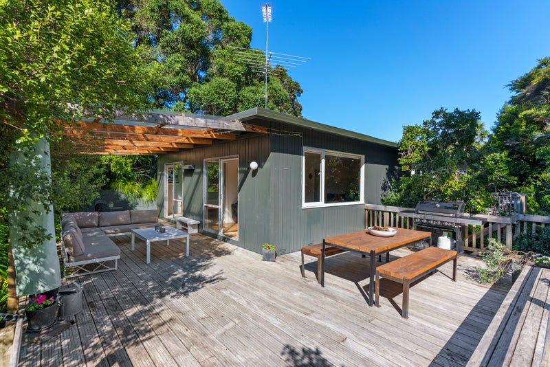 2/14 Glenbush Place, Birkenhead, Auckland - Carousel 2