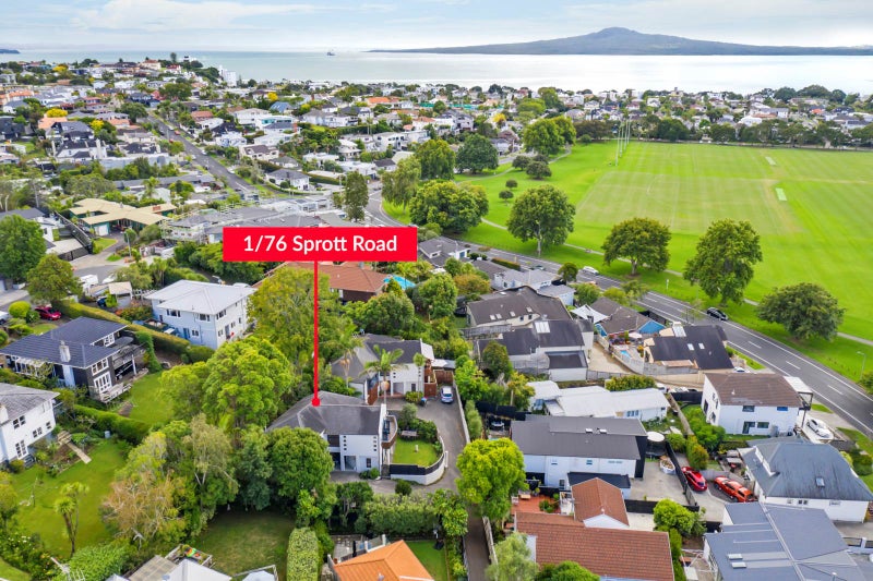1/76 Sprott Road, Kohimarama, Auckland - Carousel 2
