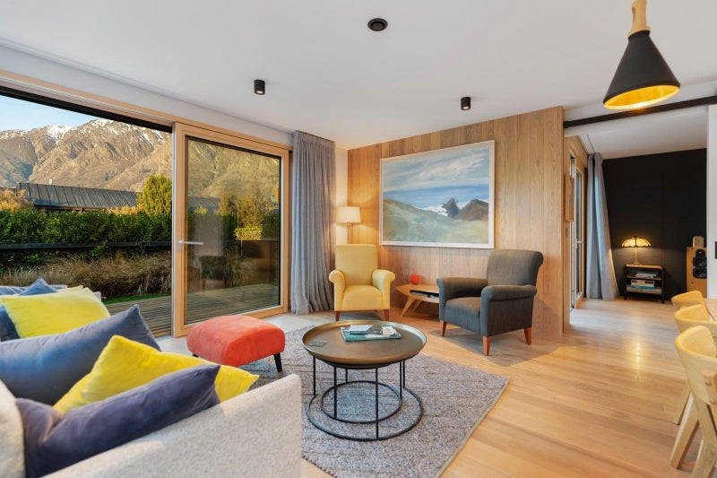 4 Soudley Court, Jacks Point, Queenstown - Carousel 2