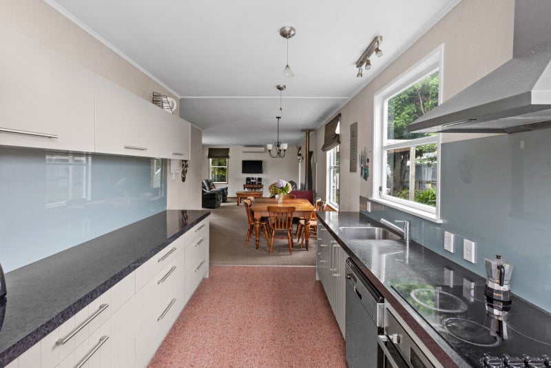 140 Guppy Road, Taradale, Napier - Carousel 2