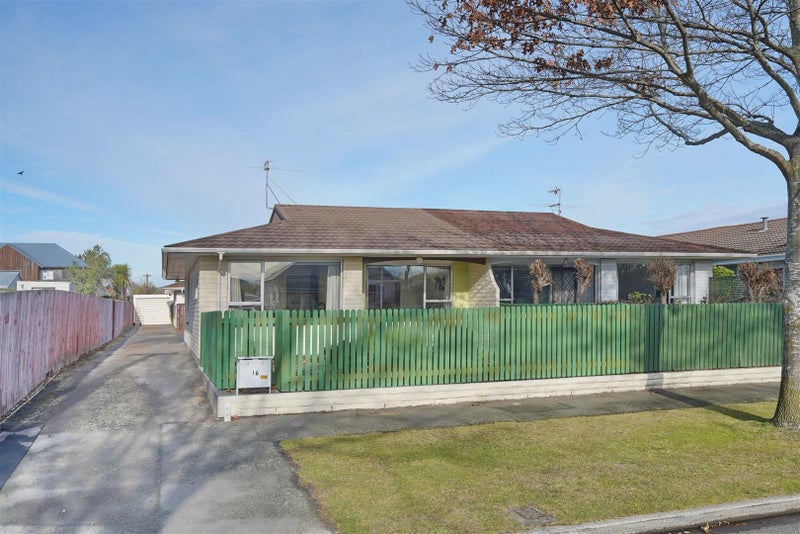2/16 Oxley Avenue, St Albans, Christchurch - Carousel 2