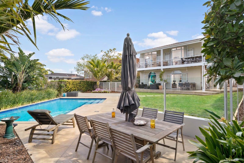 438 Riddell Road, Glendowie, Auckland - Carousel 2