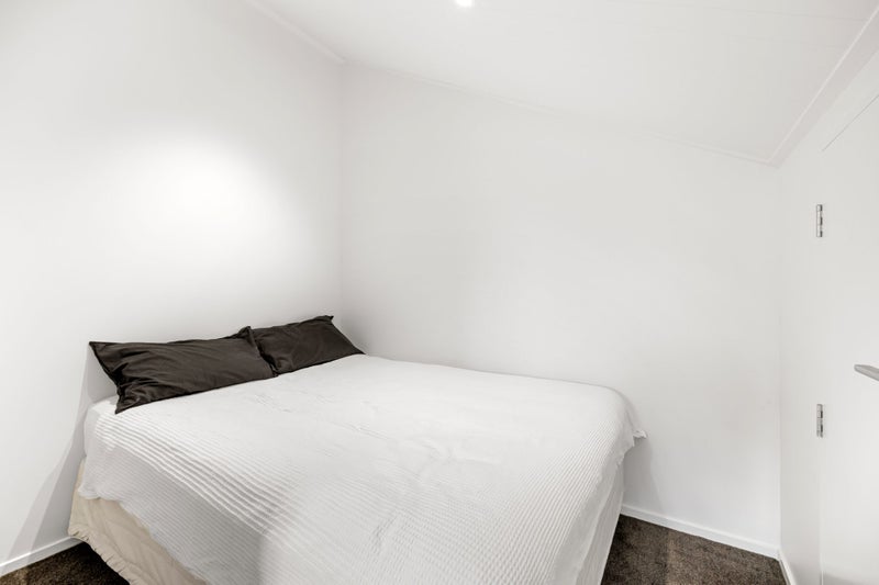 141A Champion Street, Edgeware, Christchurch - Carousel 13