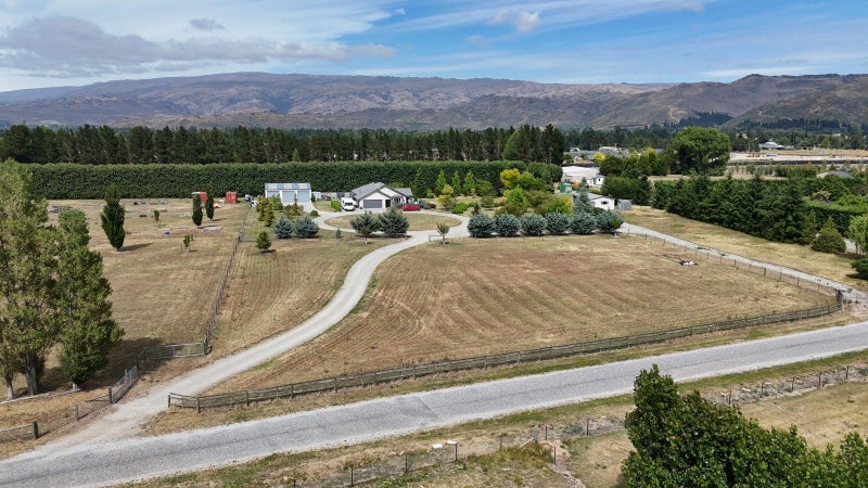 37A Young LANE, Clyde, Alexandra - Carousel 24