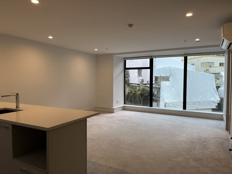 405/8 Whitaker Place, Grafton, Auckland - Carousel 2