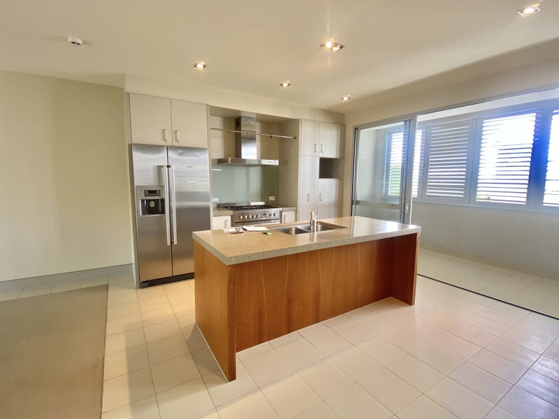 19A St Stephens Avenue, Parnell, Auckland - Carousel 2