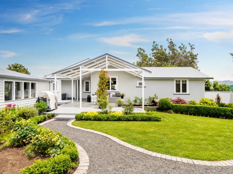 15 Turner Road, Katikati - Carousel 2