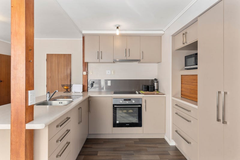 18 Roosevelt Road, Western Heights, Rotorua - Carousel 2