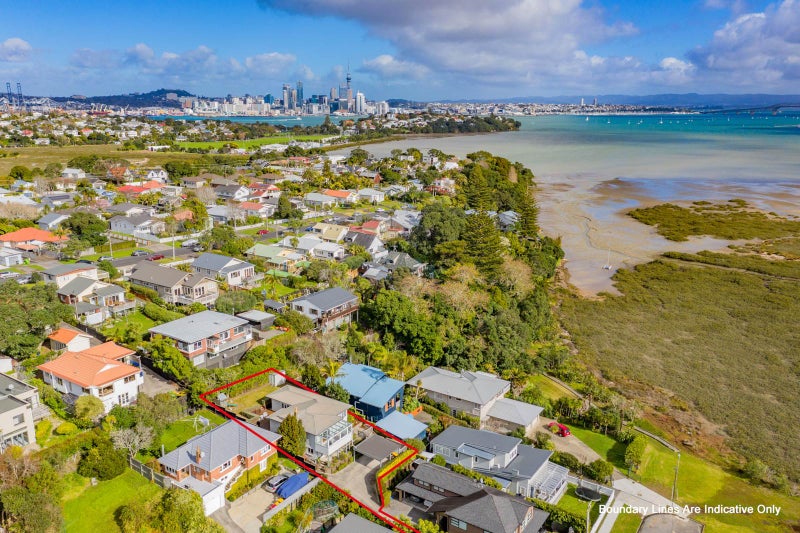 51 Kawerau Avenue, Devonport, Auckland - Carousel 1