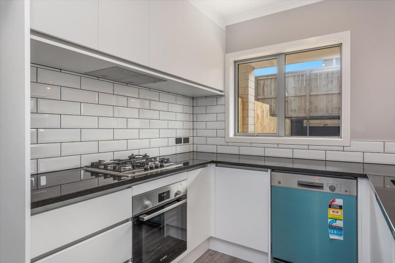 3/15 Onukutara Place, Huntington, Hamilton - Carousel 2