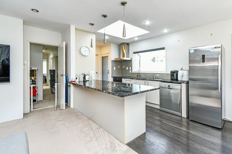 22 Mirrabooka Avenue, Botany Downs, Auckland - Carousel 2