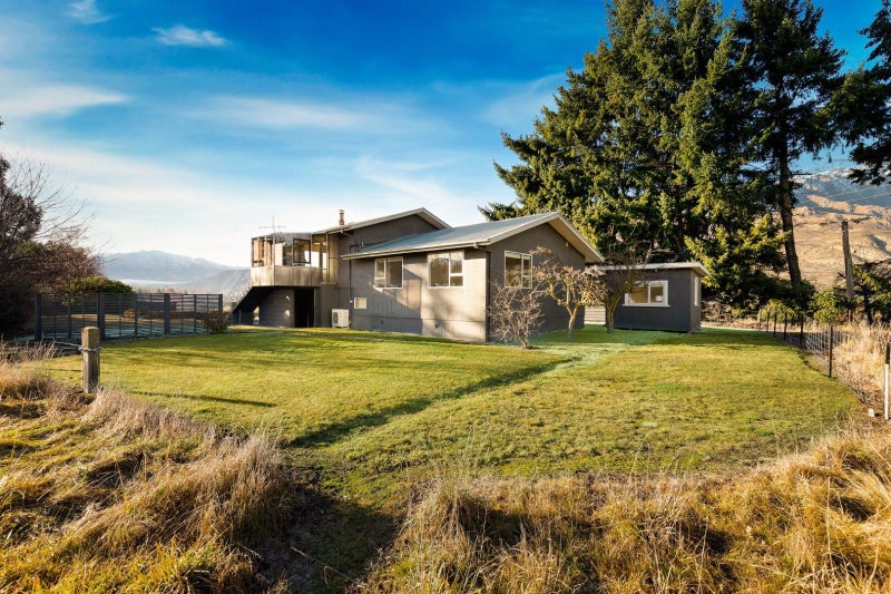72 Jims Way, Frankton, Queenstown - Carousel 1