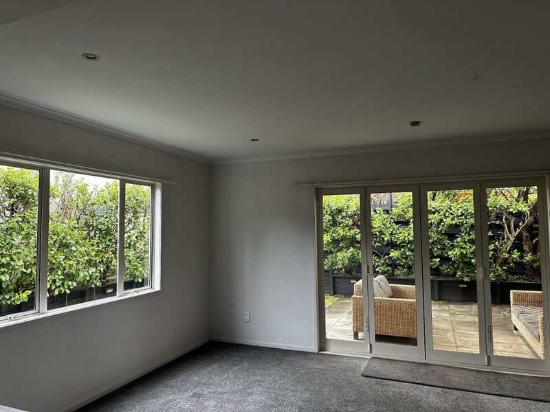 14B Allenby Road, Panmure, Auckland - Carousel 32