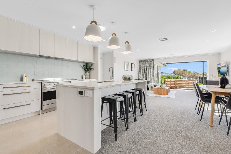 1 Riverview Terrace, Fairfield, Hamilton - Carousel 1