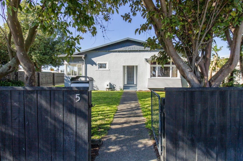 5 Chambers Street, Te Awa, Napier - Carousel 2