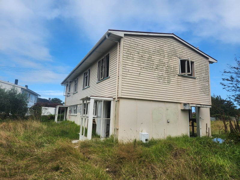 103 Talbot Street, Whanganui East, Whanganui - Carousel 2