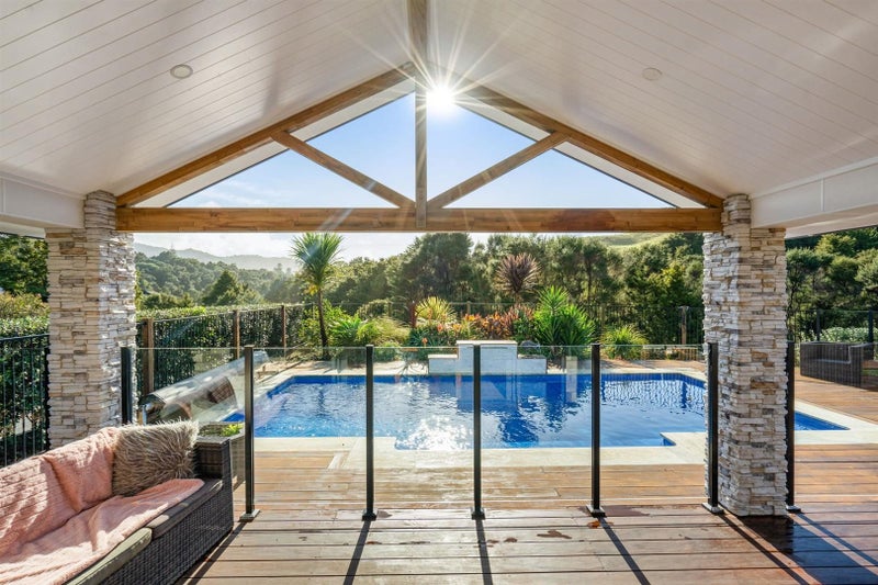 4 Catherin Servant Close, Maunu, Whangarei - Carousel 2