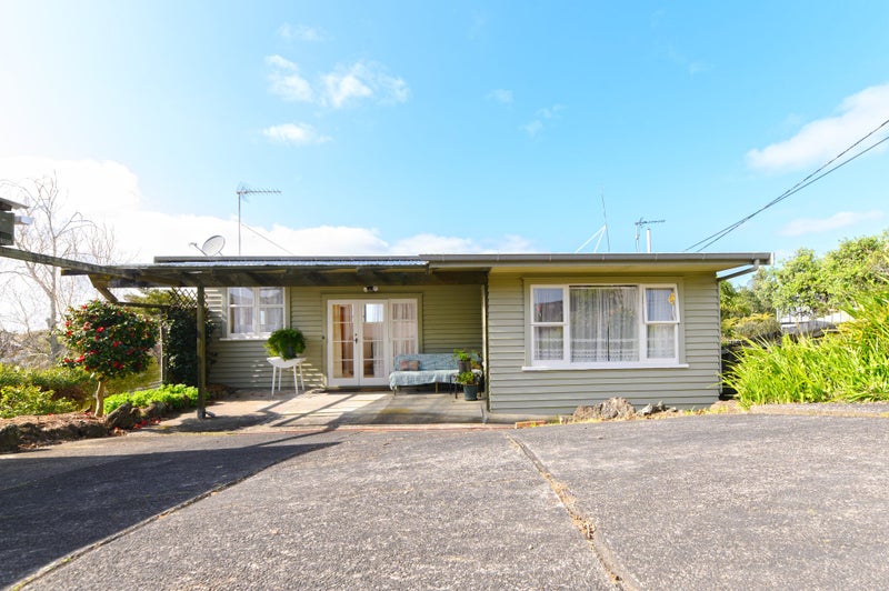 17 Coronation Road, Hillcrest, Auckland - Carousel 1