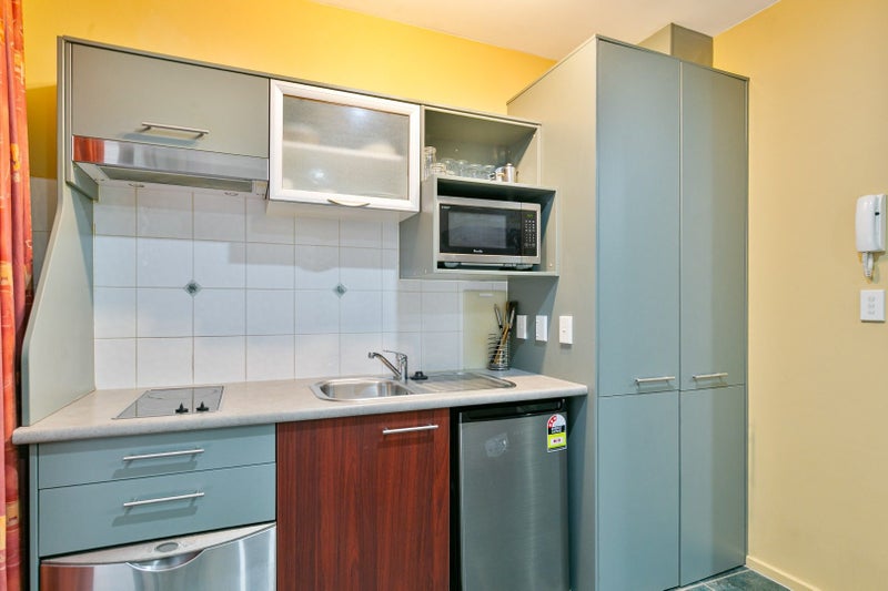 1H/154 The Terrace, Wellington Central, Wellington - Carousel 2