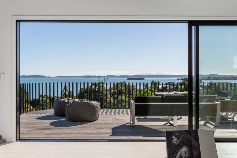 71 Pah Road, Cockle Bay, Auckland - Carousel 2