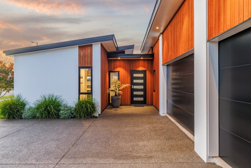 119 Georgina Street, Marshland, Christchurch - Carousel 1