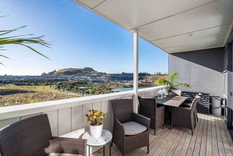 202/189 Barbarich Drive, Stonefields, Auckland - Carousel 1