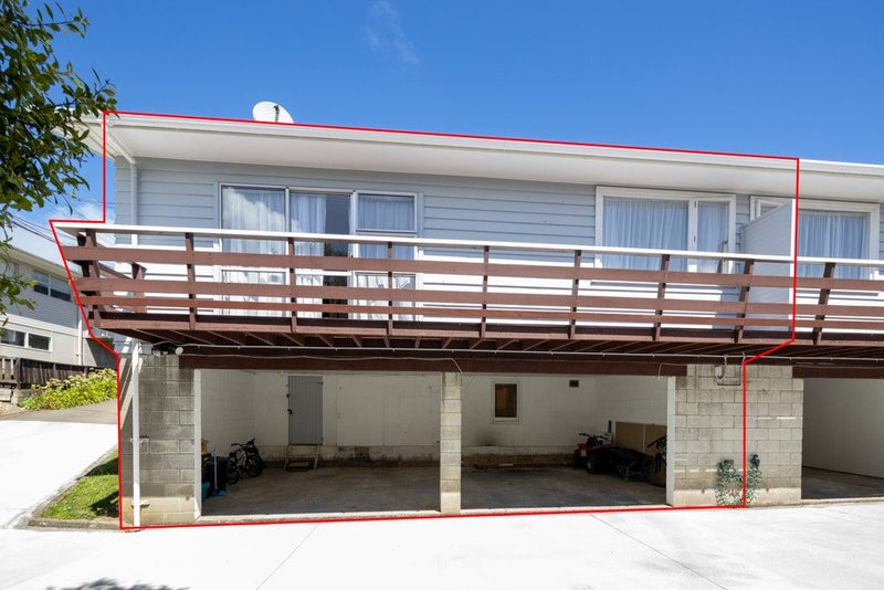 10 Kahikatea Grove, Paparangi, Wellington - Carousel 12