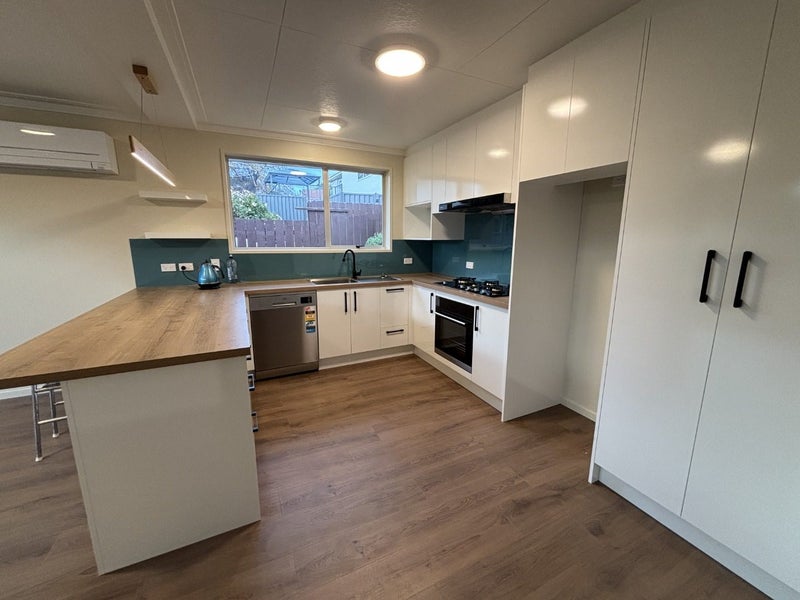 13 Dunrobin Street, Waverley, Dunedin - Carousel 2