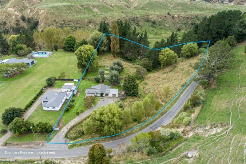 33 Waikare Coast Road, PUTORINO, KOTEMAORI - Carousel 2