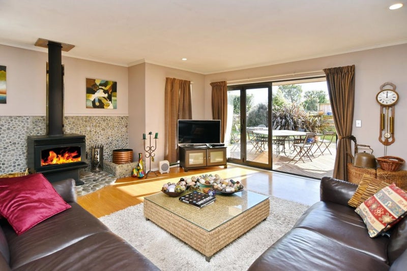 53 Allin Drive, Waikuku Beach, Waikuku Beach - Carousel 2