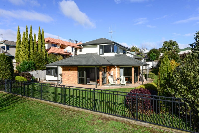 34 Greenfield Drive, Western Heights, Hamilton - Carousel 2