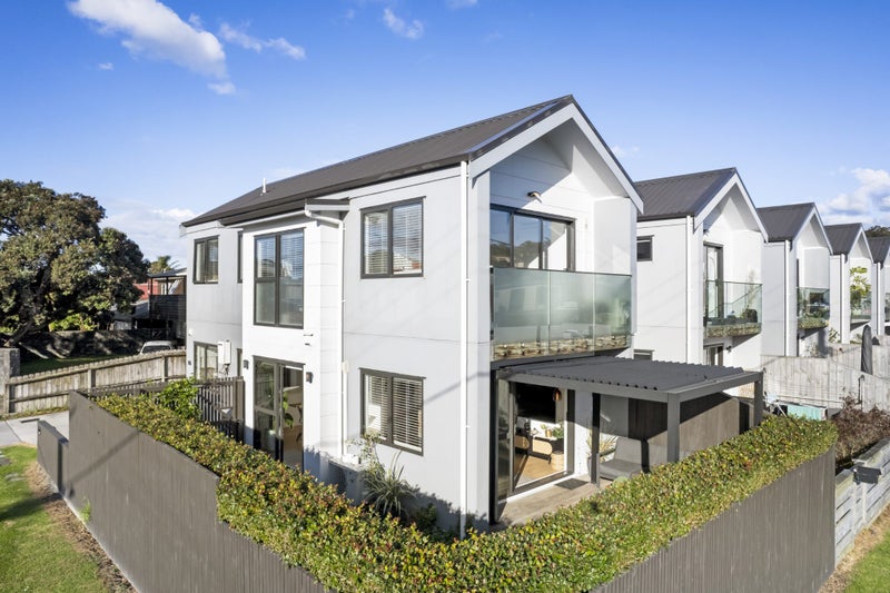 94A Mellons Bay Road, Mellons Bay, Auckland - Carousel 2