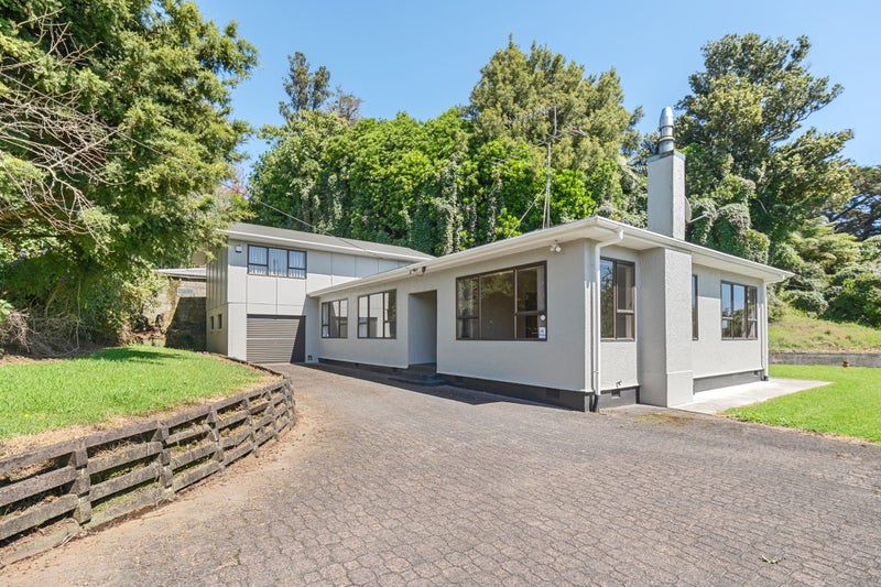 472 Junction Road, Burgess Park, New Plymouth - Carousel 1