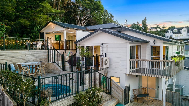 40 Awaruku Road, Torbay, Auckland - Carousel 1