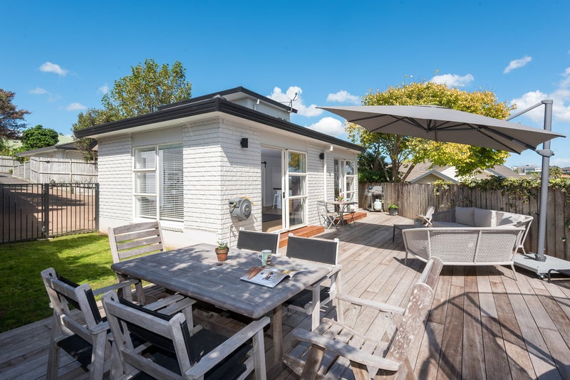 2/14 Clydesdale Avenue, Somerville, Manukau - Carousel 1