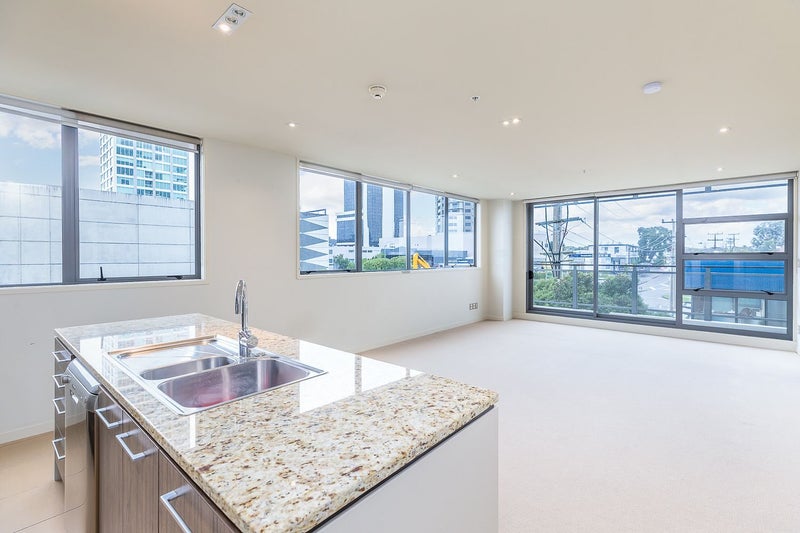 202/16 Huron Street, Takapuna, Auckland - Carousel 1