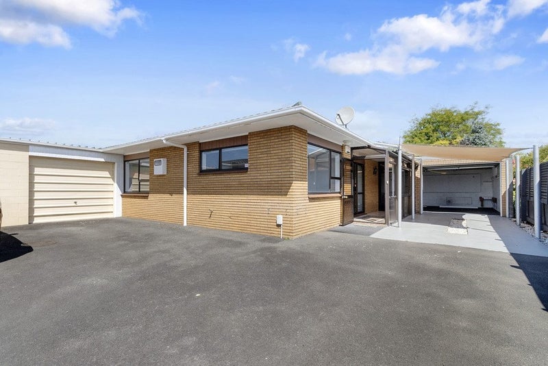 4/6 Holsworthy Road, Lower Vogeltown, New Plymouth - Carousel 1